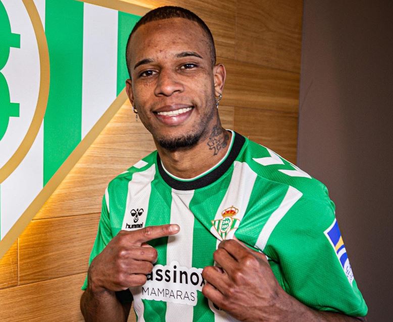 El venezolano Carlos Sanz se une al Real Betis Futsal