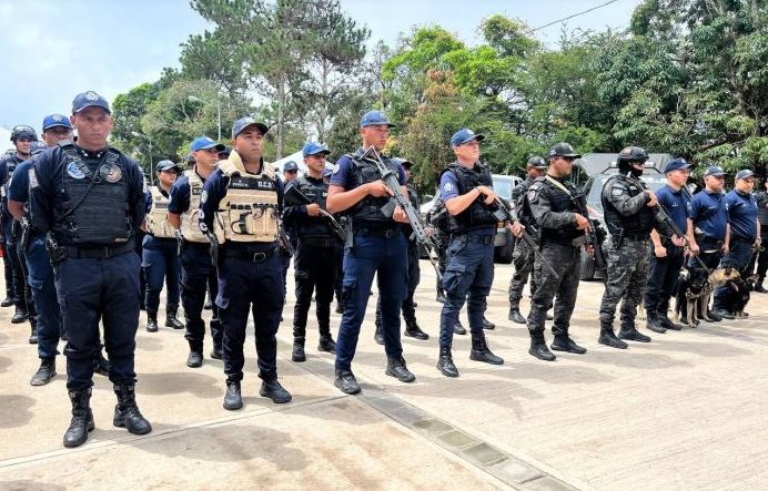 Desplegado operativo policial permanente en trochas hacia Colombia