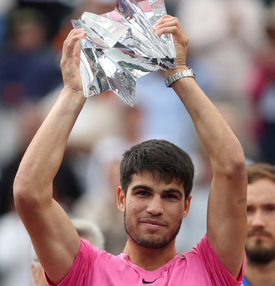 Carlos Alcaraz vuelve a ser número 1 del mundo tras su título en Indian Wells