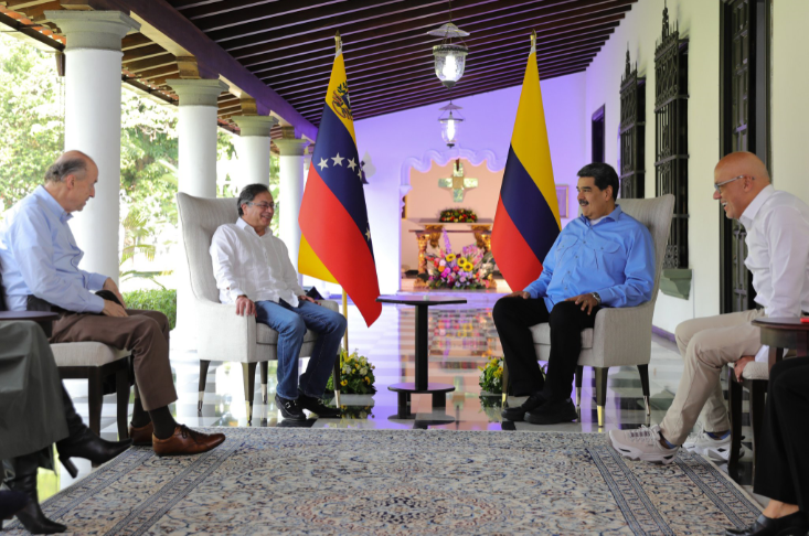 Gustavo Petro y Nicolás Maduro se reunieron sin dar declaraciones públicas