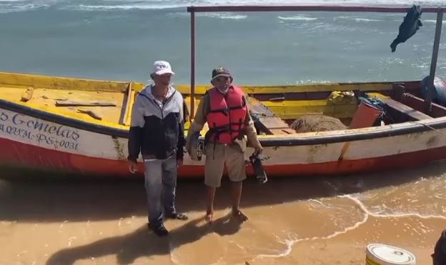 Sanos y salvos encontraron a dos pescadores en lancha que no regresó a Tocópero tras declararse mar de fondo en Cumarebo