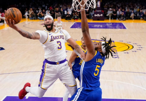 Lakers aplastó 127-97 a Warriors y recuperó ventaja en la semifinal (+Video)