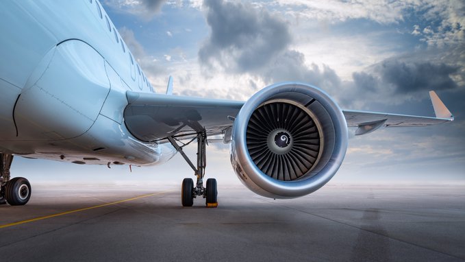 Muere trabajador de pista en aeropuerto de EEUU tras ser absorbido por turbina de avión