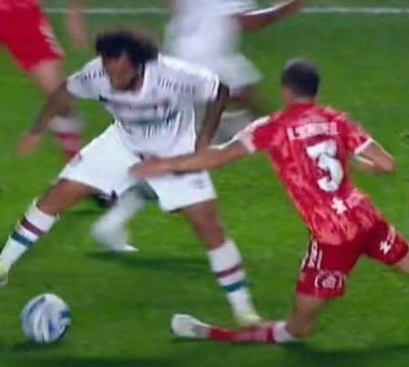 Marcelo, sin querer, provoca fuerte lesión a Luciano Sánchez (Videos)