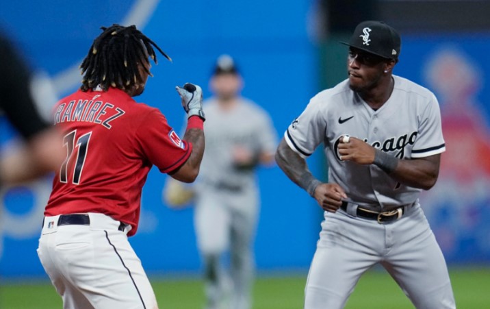 José Ramírez y Tim Anderson se fueron a las manos en juego entre Guardianes y Medias Blancas (Video)