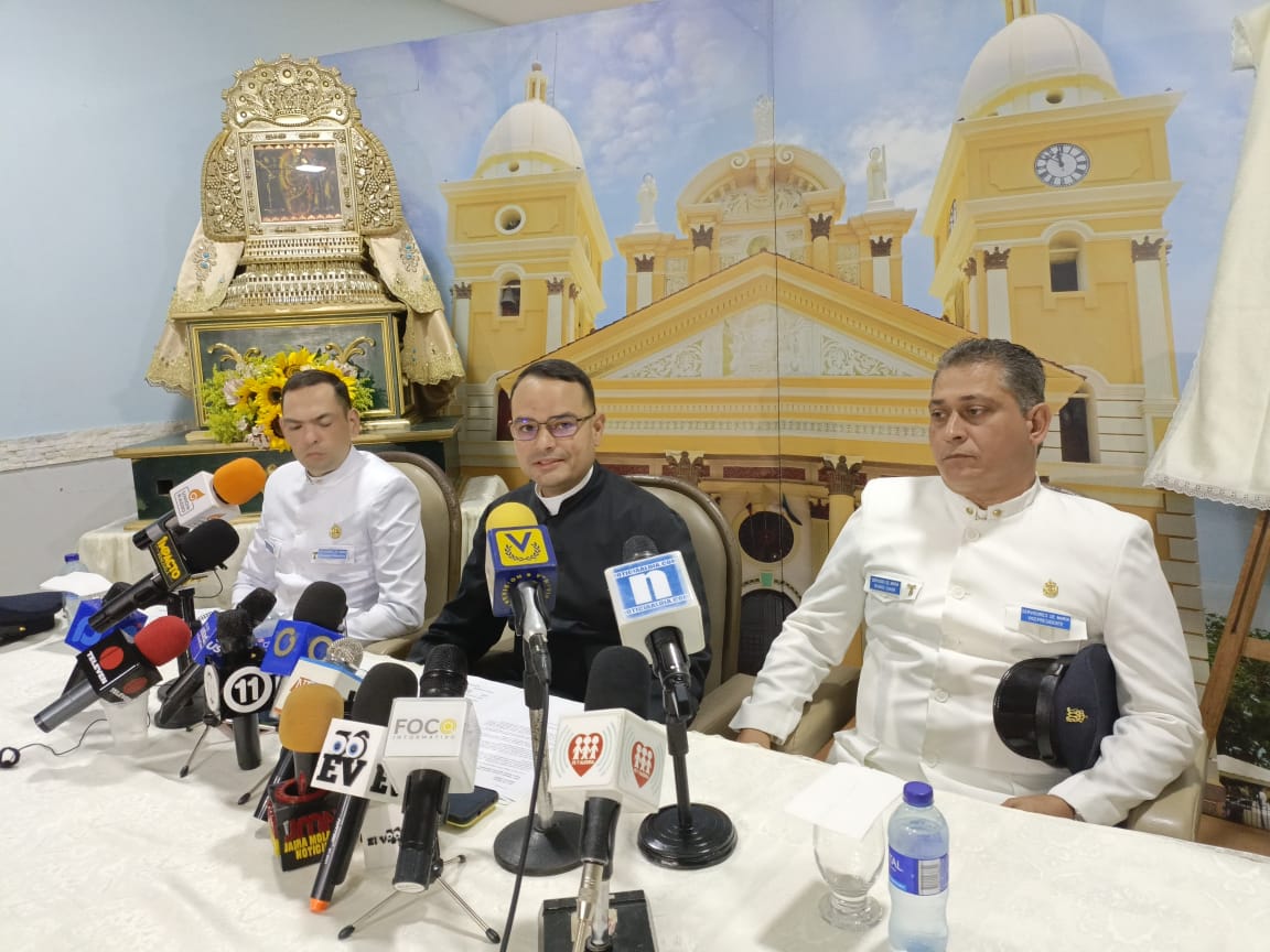 Padre Nedward Andrade presentó cronograma de actividades de las fiestas patronales en honor de la Chinita