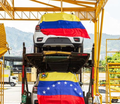 Llegó a Venezuela primera flota de vehículos ensamblados en Colombia