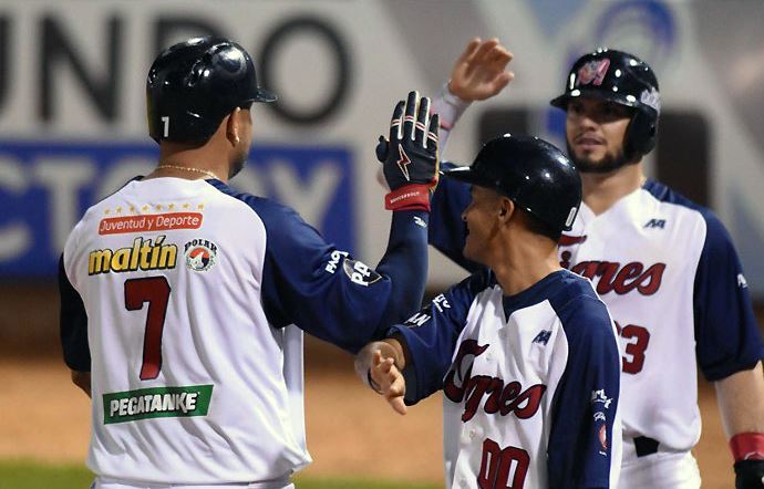 Tigres aplastó a Caribes en Maracay