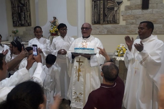 Presbítero de la parroquia eclesial Niña María celebró 24 años de ordenación sacerdotal