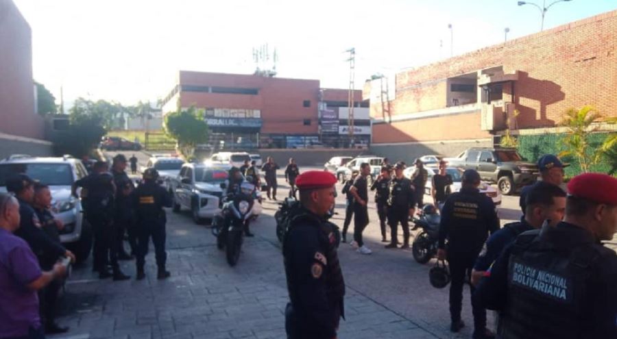 Balacera durante robo dejó a una PNB herida en Valencia