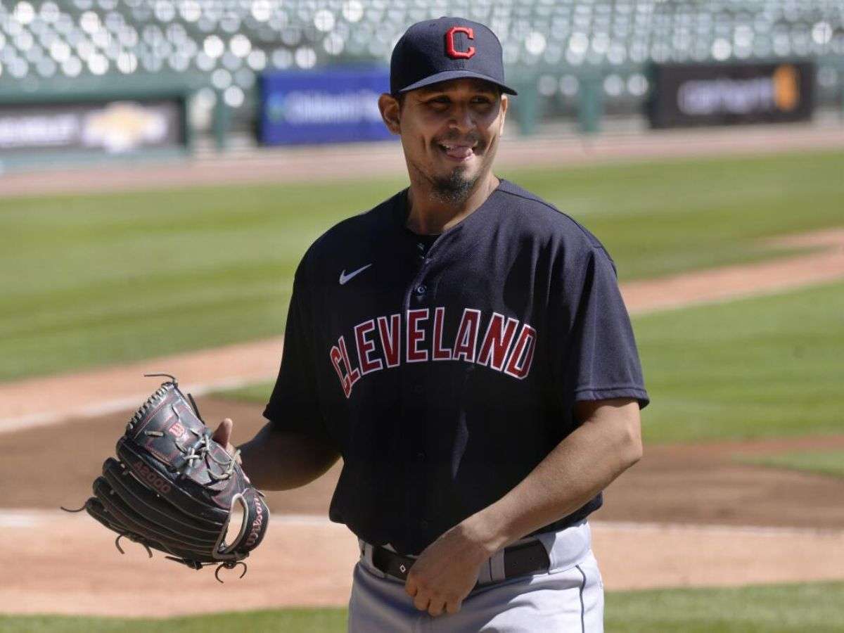 Carlos Carrasco regresa a casa