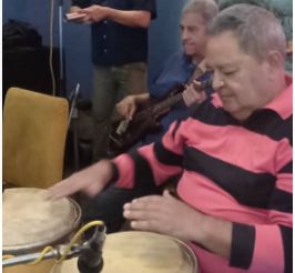 Muere el destacado percusionista y compositor gaitero, Alberto Valencia