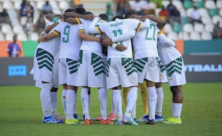 Federación de Camerún suspendió a jugadores por falsificar su edad