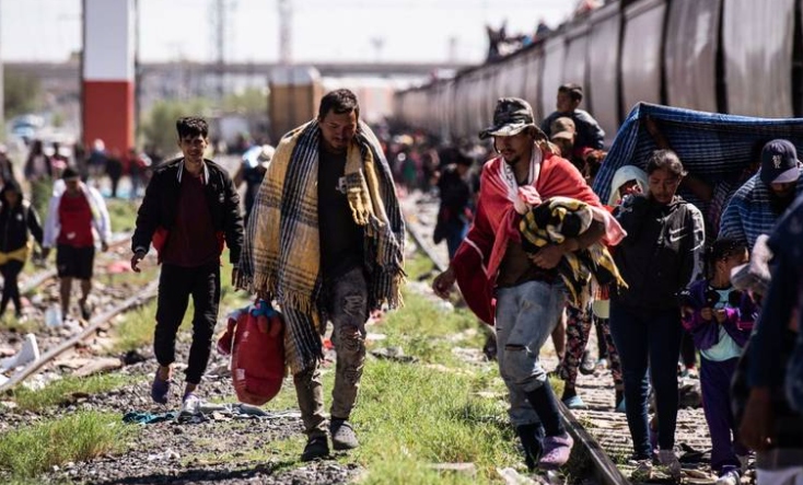 Migrantes rechazan apoyo de 110 dólares de México para ser deportados
