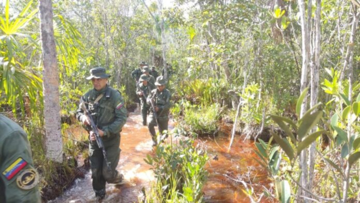 FANB detiene a nueve personas por practicar la minería ilegal en Amazonas