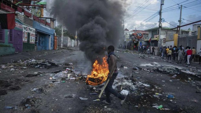 Gobierno de Haití declaró estado de urgencia y toque de queda en parte del país