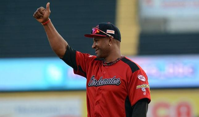 Robert Pérez regresa a Cardenales de Lara