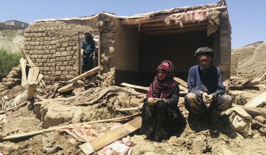 Al menos 84 muertos dejan fuertes lluvias que producen inundaciones en el norte de Afganistán