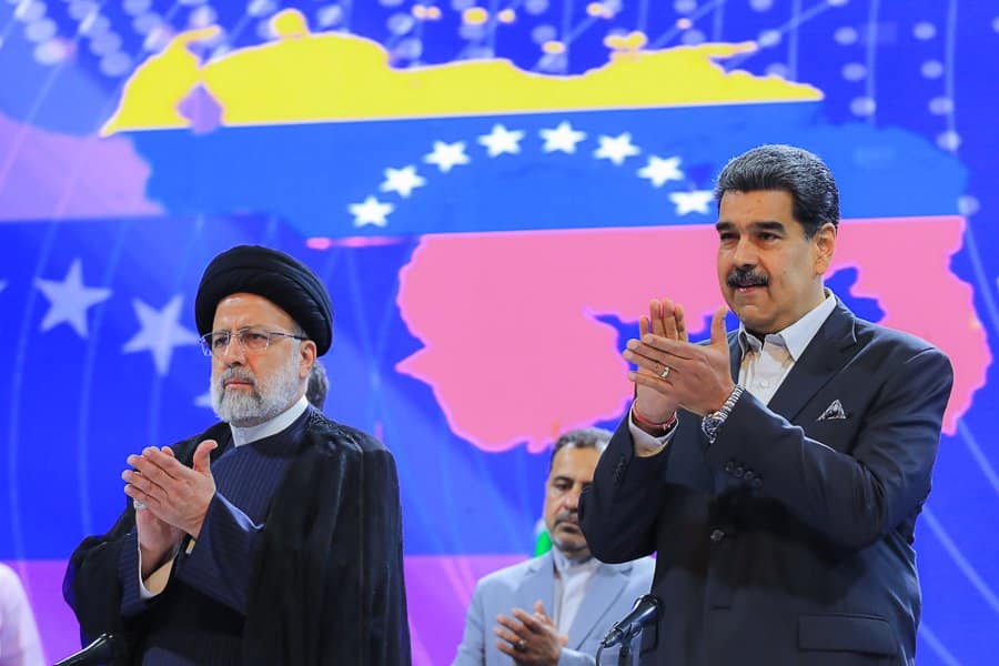 Maduro lamenta la muerte del presidente de Irán