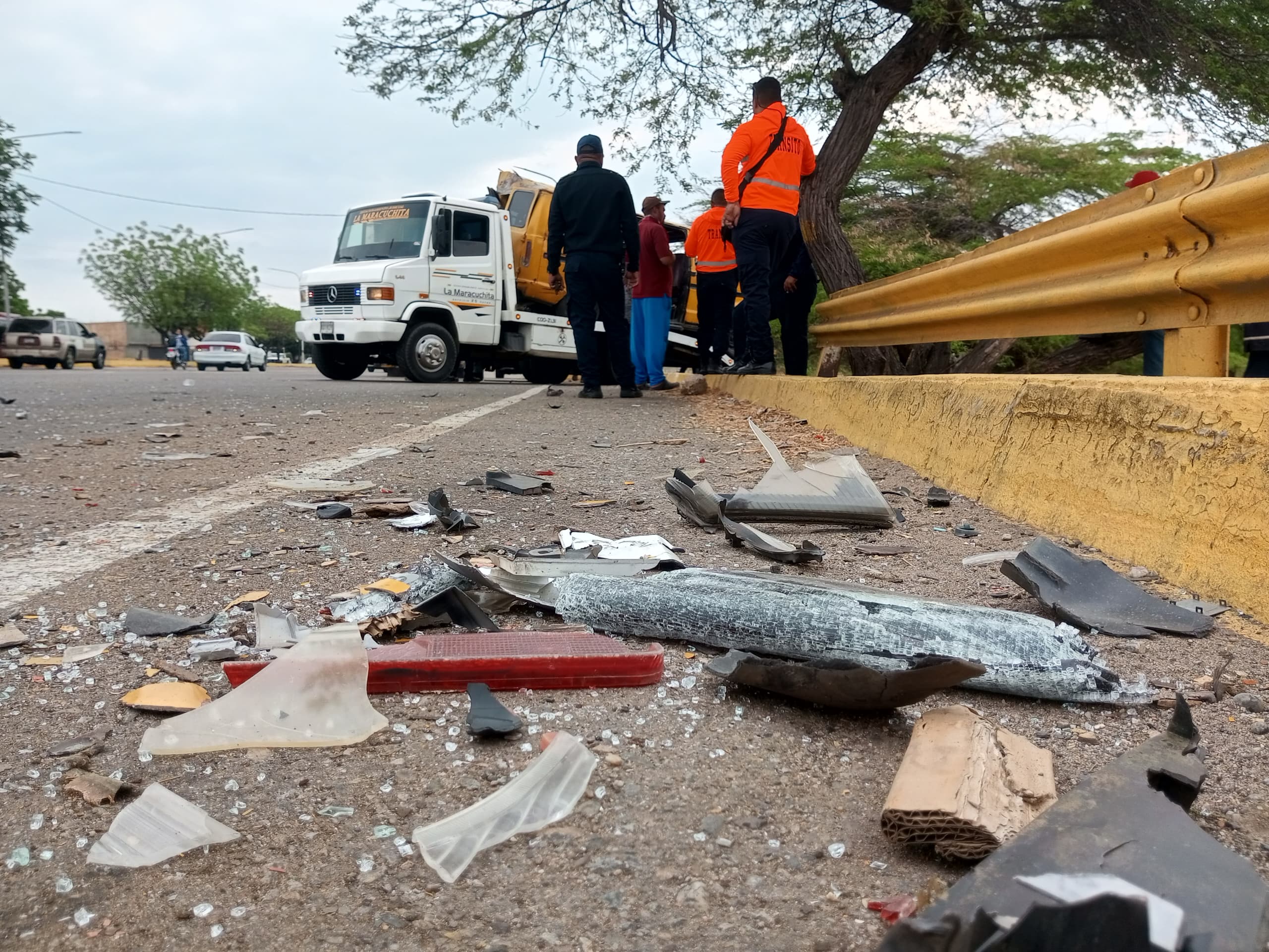 Choferes de tráfico van a matar a alguien si siguen frenando de trancazo para embarcar pasajeros: 