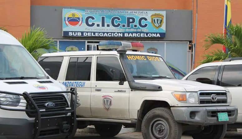 Mujer le cayó a patadas a su hijo de un año porque su pareja la había dejado