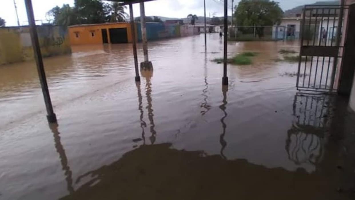 Reportan lluvias e inundaciones en Cumaná: Algunas zonas sin electricidad