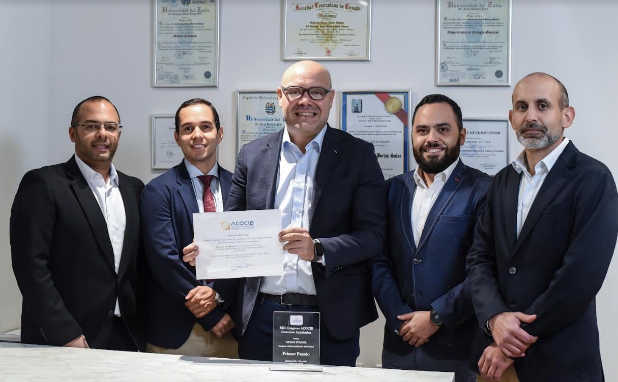 Equipo liderado por el cirujano zuliano Guillermo Borjas ganó prestigioso premio en Colombia