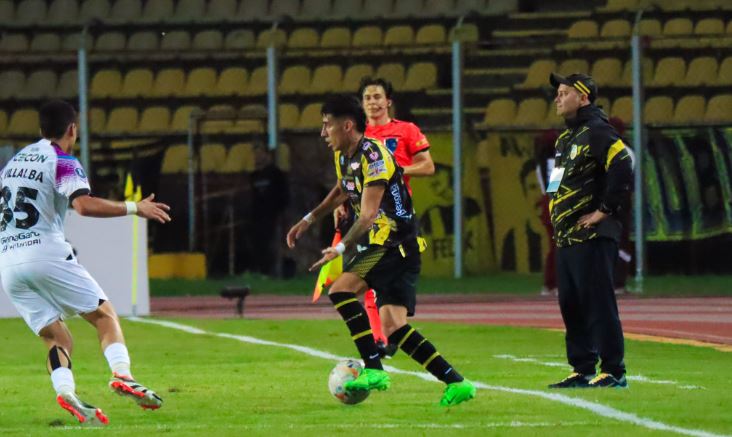 Táchira logra su primer punto en Copa Libertadores tras empatar con Libertad