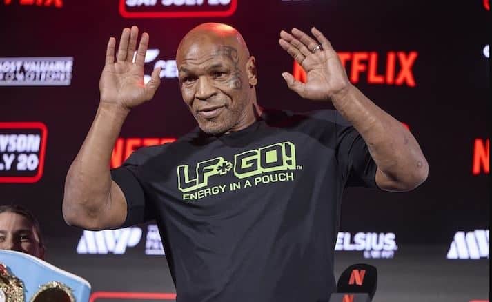 Mike Tyson fue intervenido de emergencia durante un vuelo hacia Los Ángeles