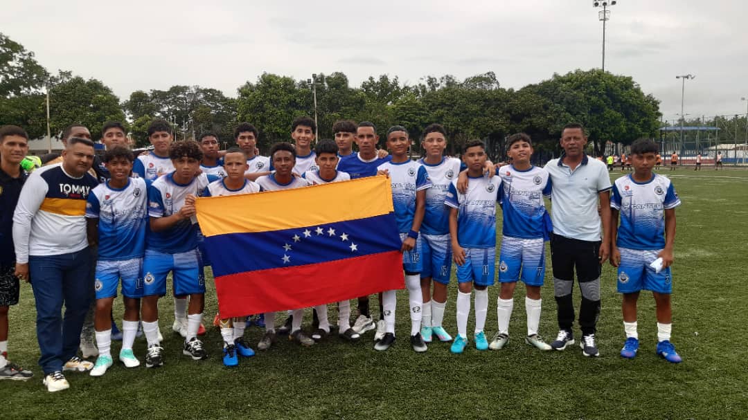 La Escuela Unión Atlético Modelo del Oeste de Maracaibo representa a Venezuela en el campeonato internacional de fútbol en Colombia