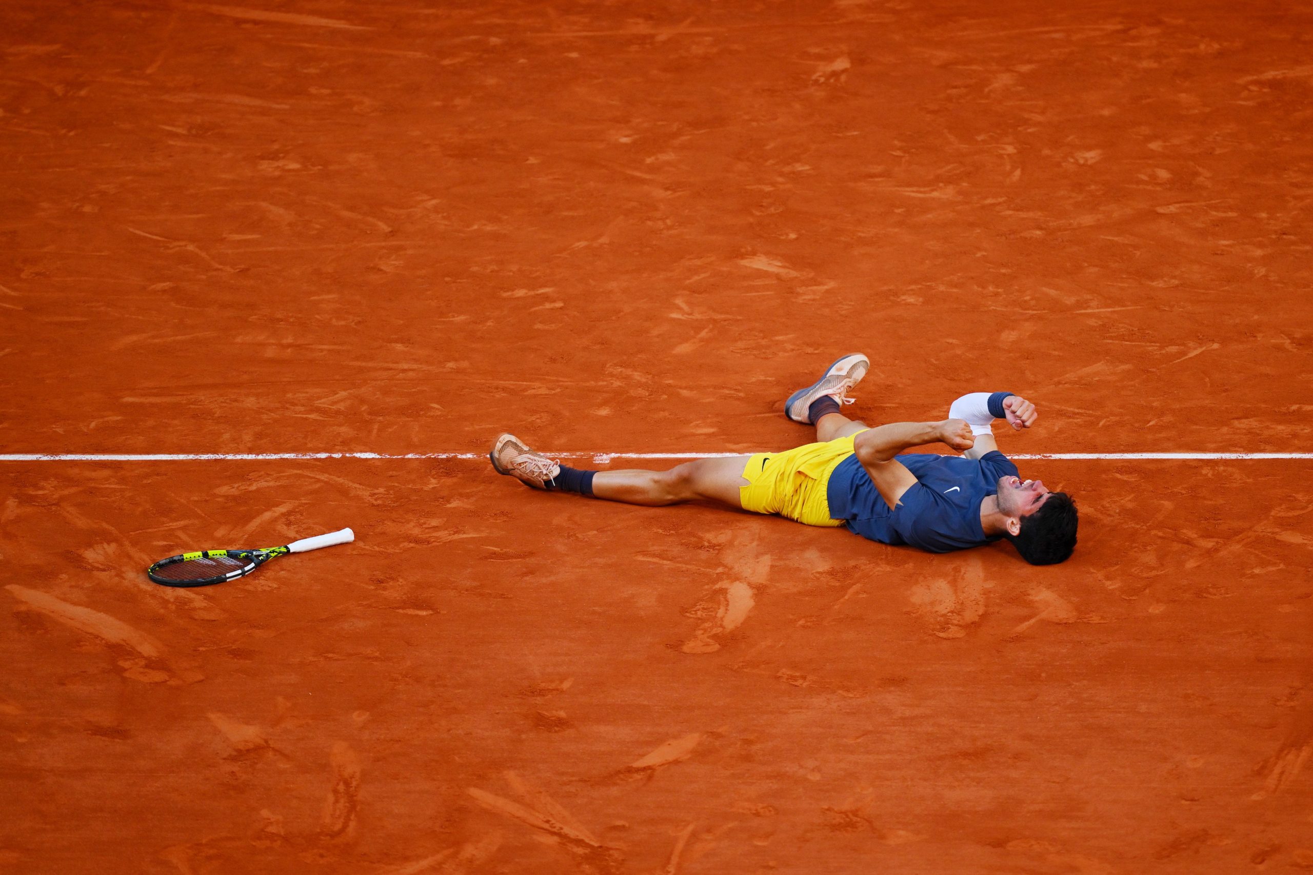 Carlos Alcaraz cumplió su gran sueño: Es campeón de Roland Garros