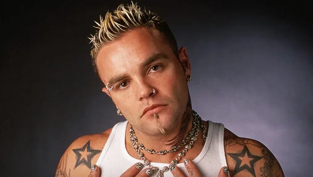 Falleció Shifty Shellshock, el líder de la banda de rap-rock Crazy Town e intérprete de “Butterfly”