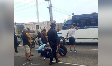 Herida una mujer tras ser arrollada por un vehículo en la Circunvalación 1 de Maracaibo