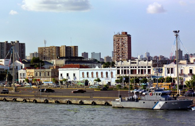 Detienen a dos hombres en las cercanías del antiguo malecón de Maracaibo por hacer tomas aéreas con un dron en una zona militar