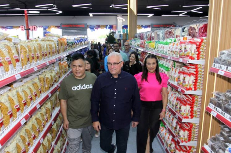 Continúa el crecimiento económico de San Francisco con la inauguración de tienda departamental