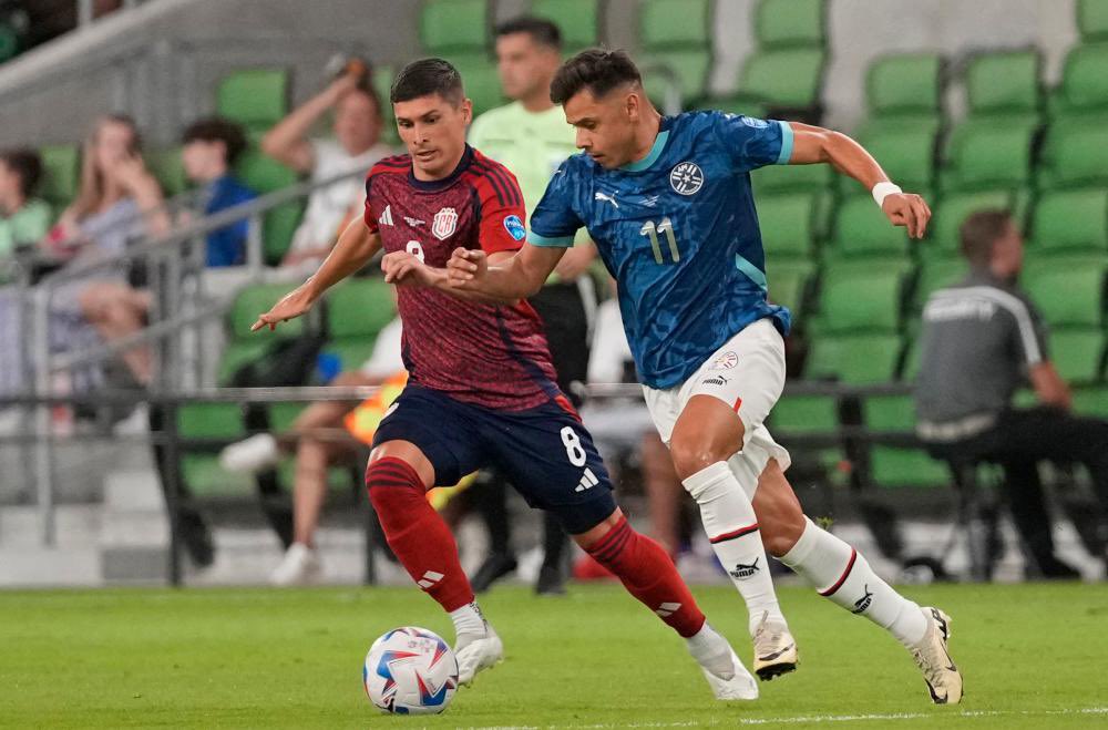 Costa Rica vence a Paraguay para finalizar el grupo D en la Copa América