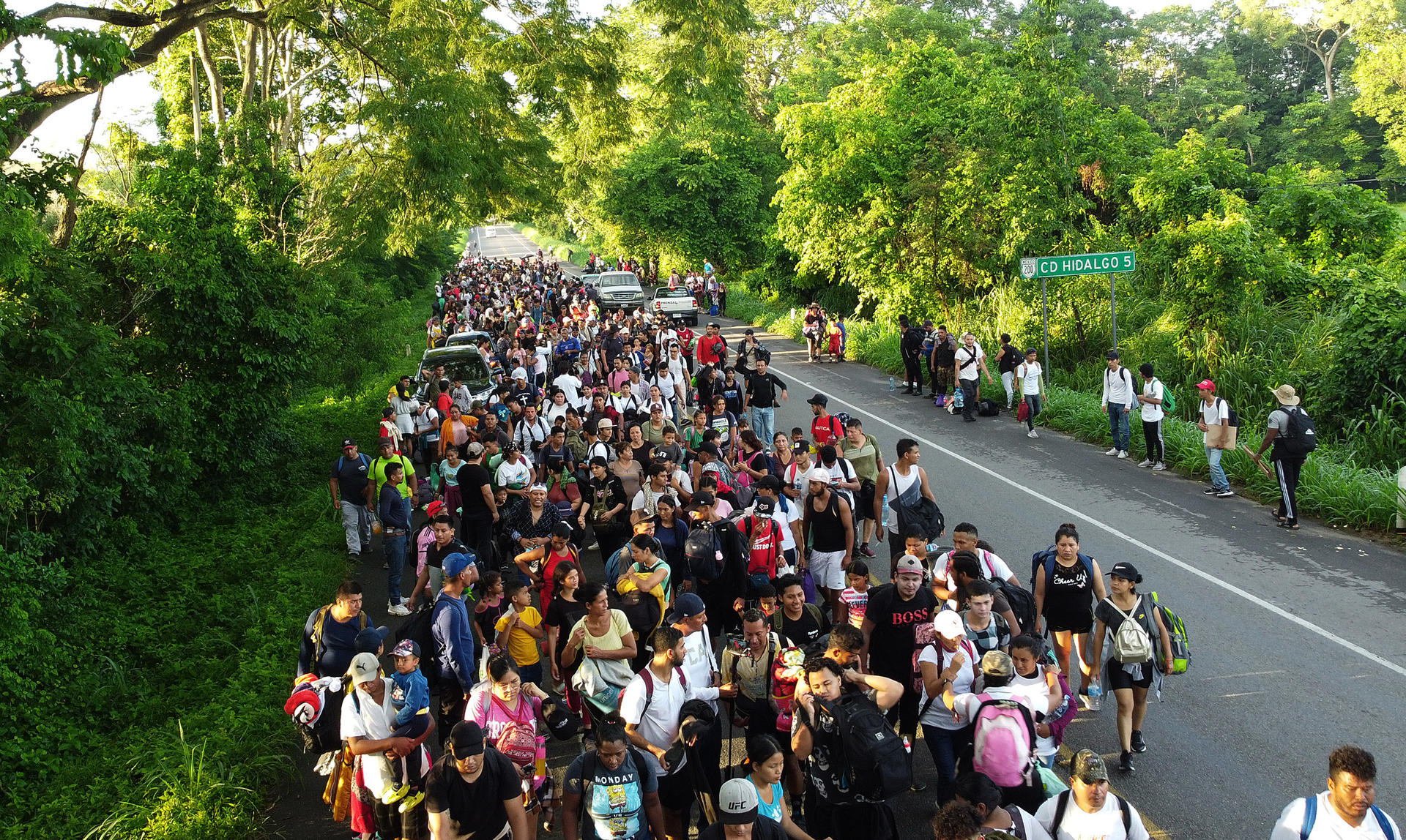 Más de tres mil migrantes parten en nueva caravana desde la frontera sur de México