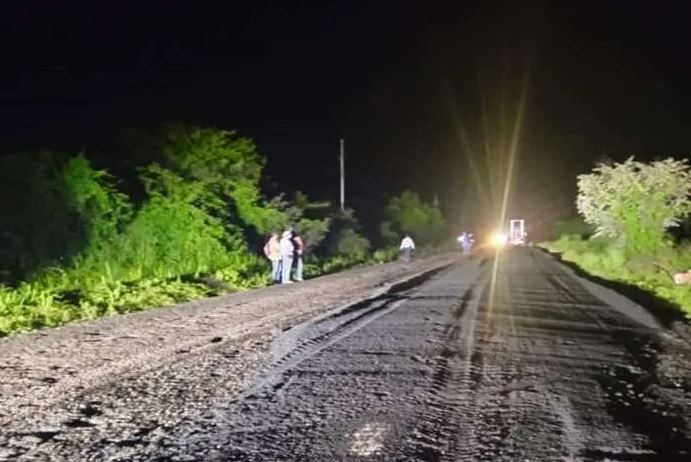 Iniciaron asfaltado en la vía Los Puertos de Altagracia-Maracaibo