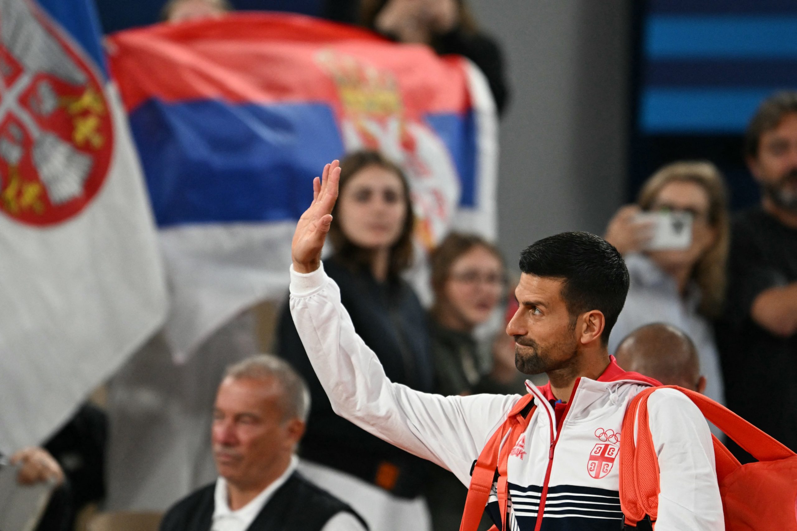 París 2024: Djokovic y Alcaraz triunfan sin problemas en su estreno