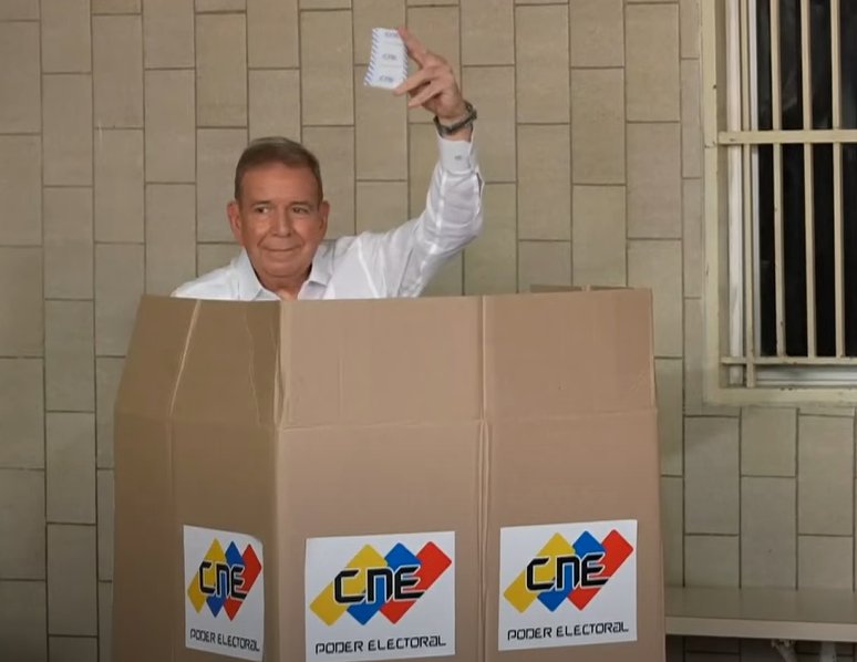 Edmundo González Urrutia ya votó en las presidenciales de este 28-Jul