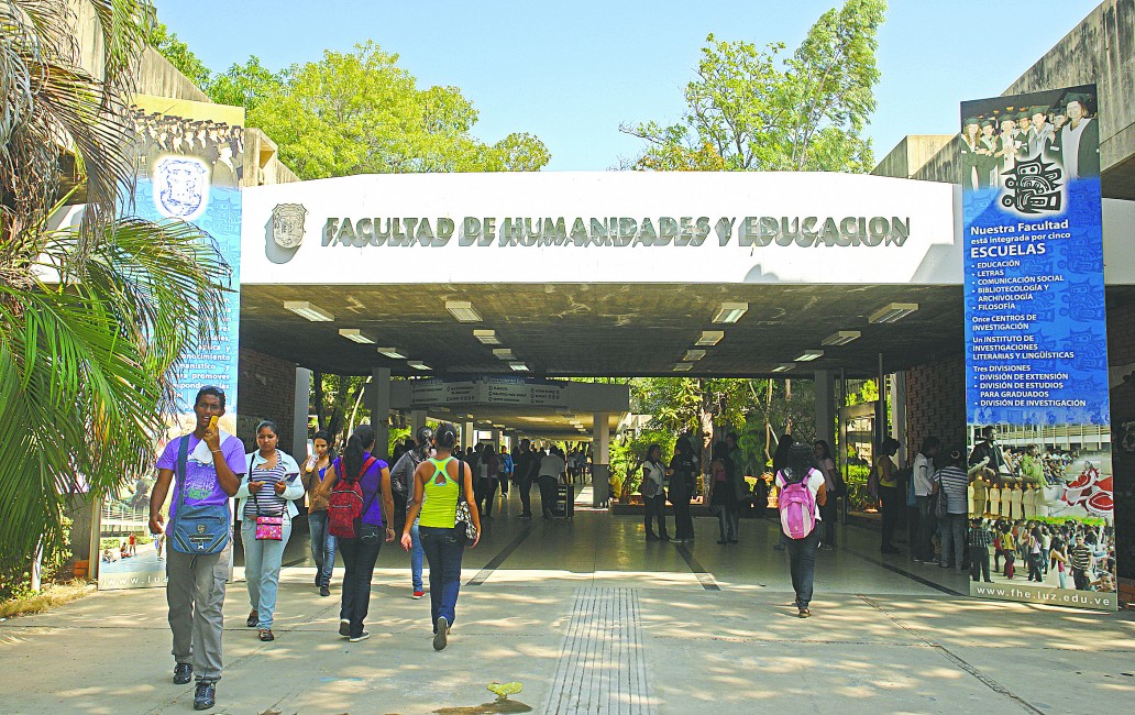 Medicina, odontología e idiomas, las carreras más solicitadas por los jóvenes en Maracaibo