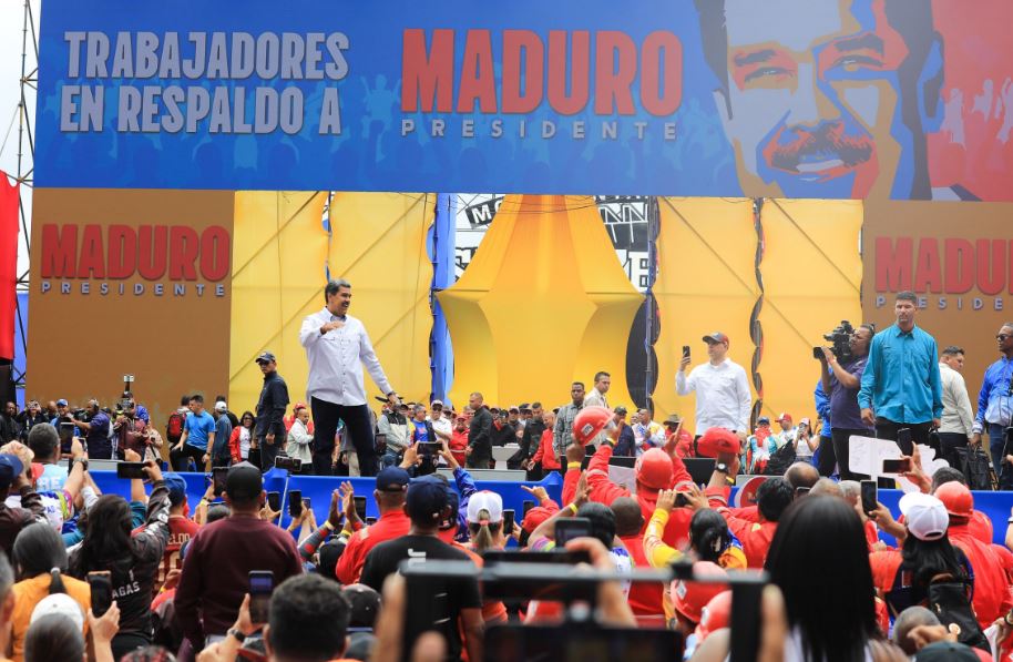 Maduro planteó una ley antibloqueo de la clase obrera y se comprometió a construir tres millones de viviendas