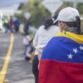 Bloomberg: Las crypto remesas se vuelven clave para los migrantes venezolanos que apoyan a sus familias