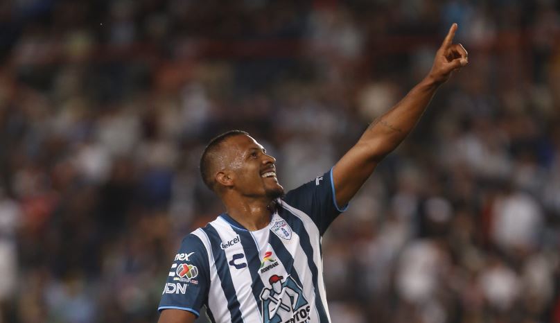 Salomón Rondón representará a la Liga MX en el Juego de Estrellas