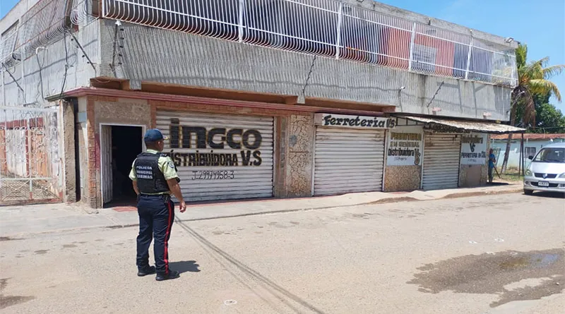 Sujetos arremetieron a tiros contra una ferretería en Cabimas