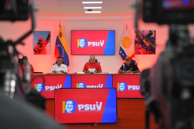 Diosdado Cabello dio la bienvenida a los acompañantes internacionales