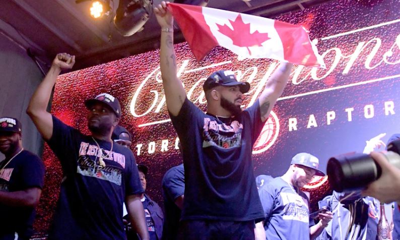 Drake perdió apuesta durante el duelo entre Argentina y Canadá en Copa América