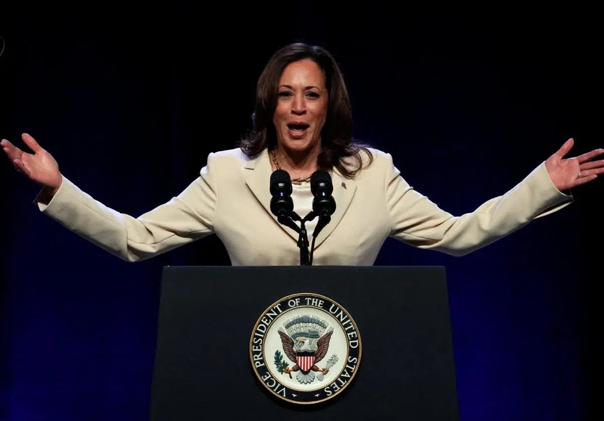 Kamala Harris alcanza el apoyo de suficientes delegados para garantizar su nominación