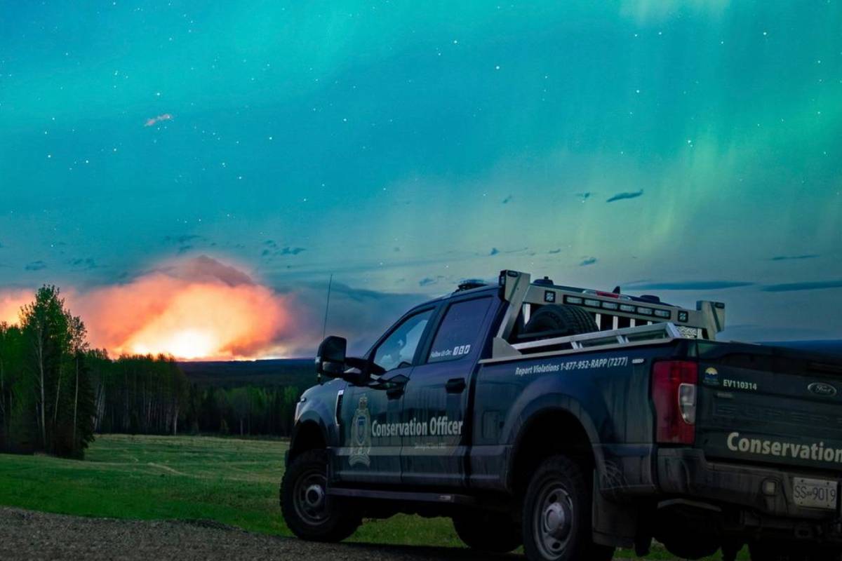 Al menos nueve mil personas fueron evacuadas en Canadá por incendio forestal