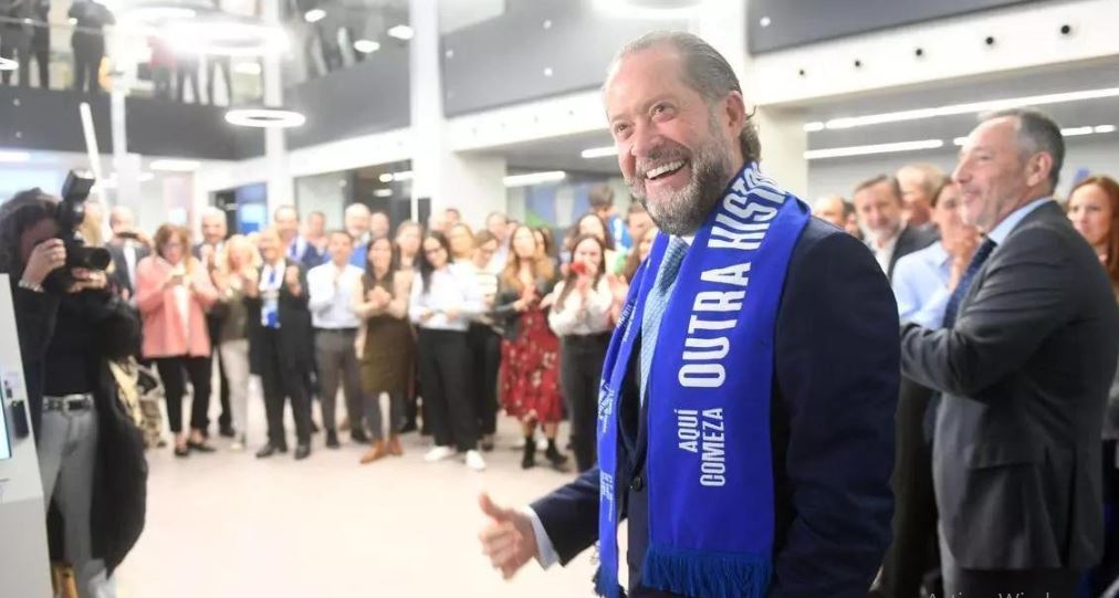 El empresario Juan Carlos Escotet es el nuevo presidente del Deportivo La Coruña